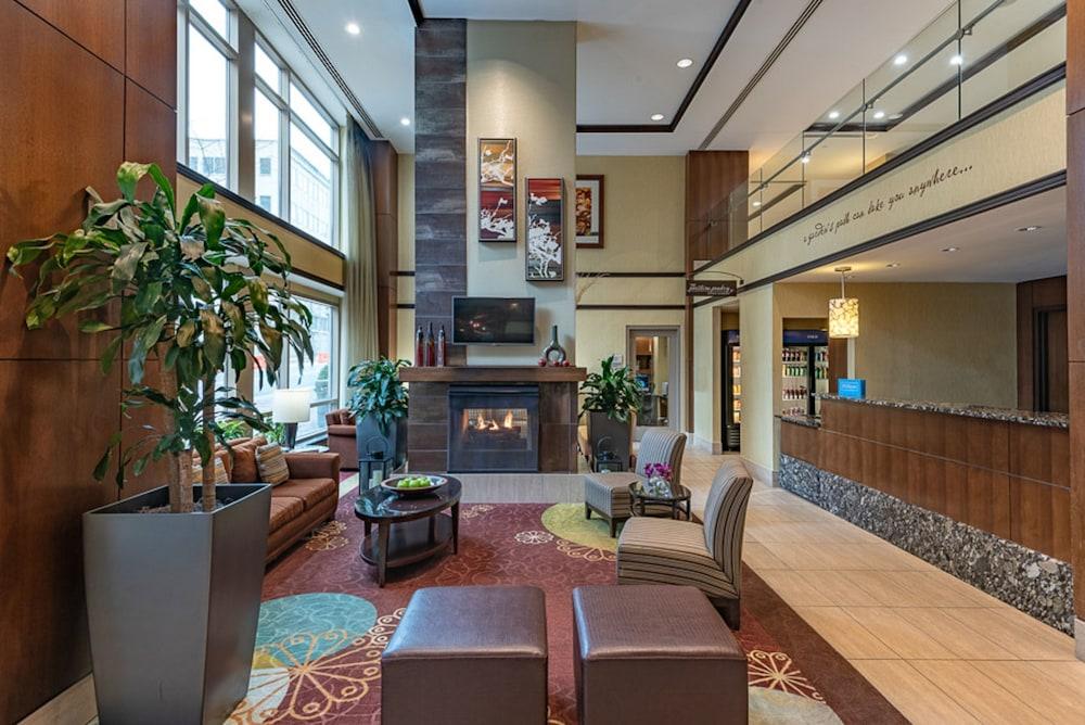 Hilton Garden Inn Bethesda Downtown Екстер'єр фото