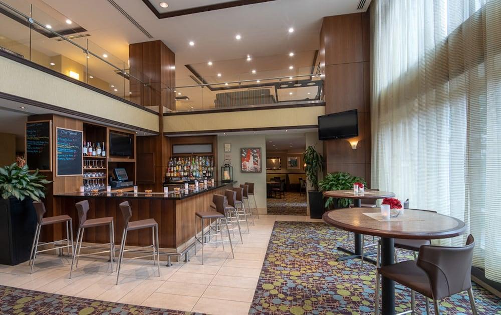 Hilton Garden Inn Bethesda Downtown Екстер'єр фото