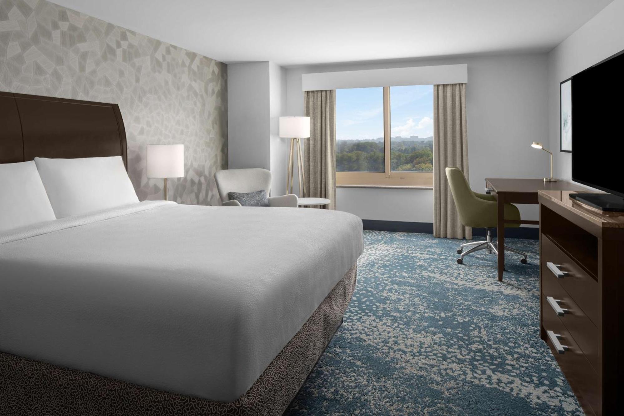 Hilton Garden Inn Bethesda Downtown Екстер'єр фото