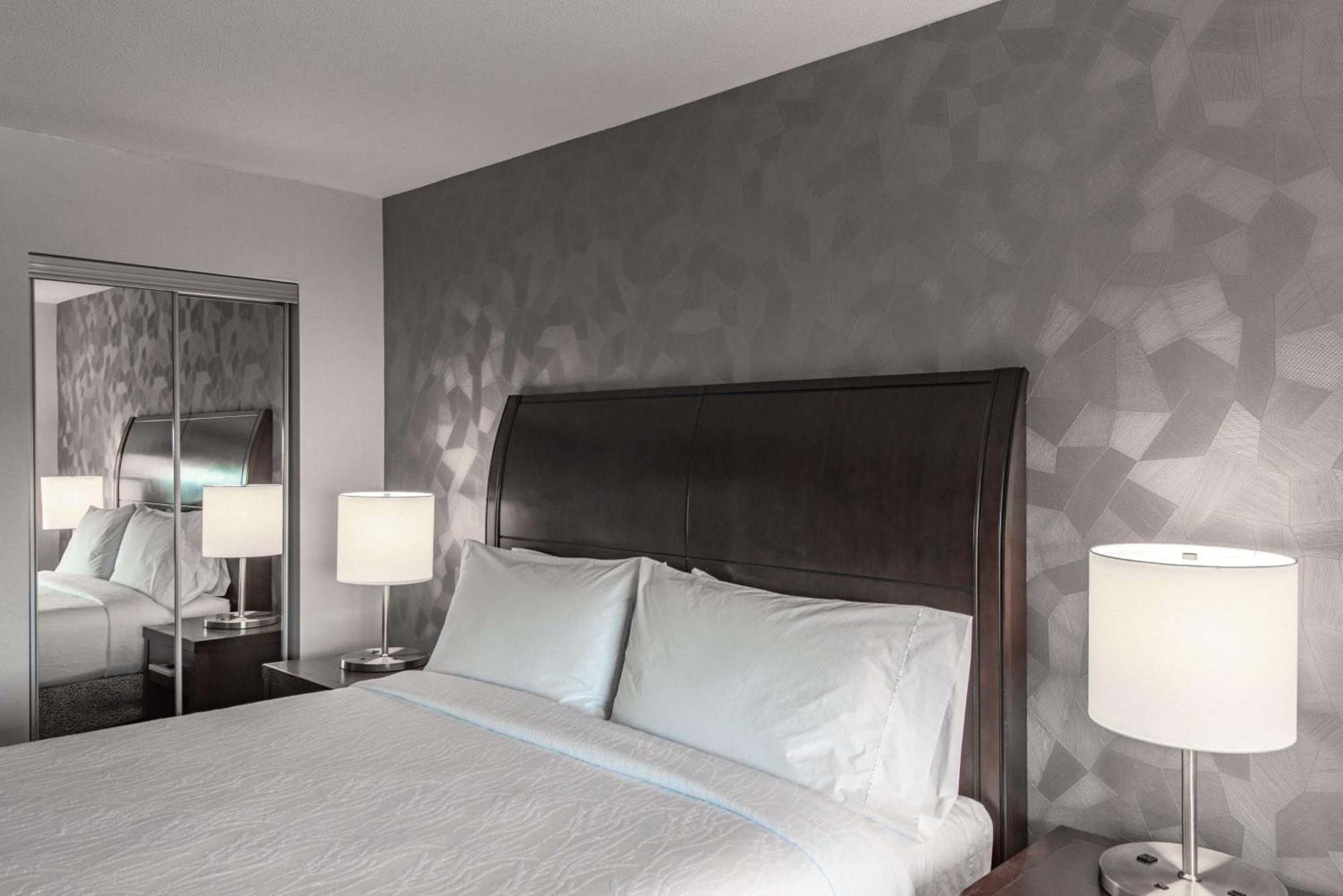 Hilton Garden Inn Bethesda Downtown Екстер'єр фото